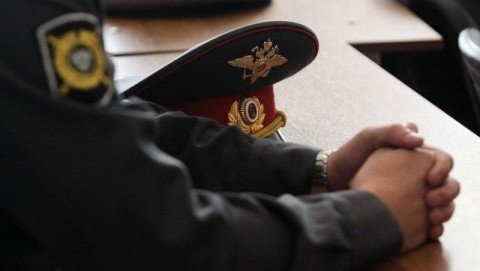 В Топчихинском районе полицейские задержали подозреваемого в совершении поджога